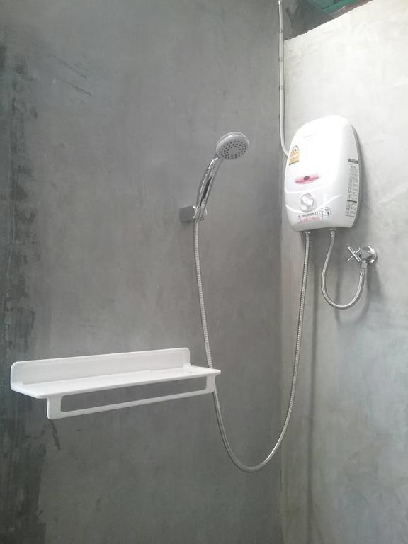 Sawang Guesthouse Ban Sawang Yai Exterior photo